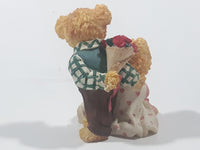 Avon Lovable Teddies Sarah & Theodore "A Gift of Love" 3 1/4" Tall Resin Figure