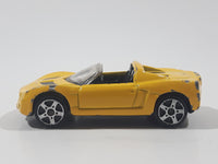 Maisto 2001 Opel Speedster Yellow Die Cast Toy Car Vehicle
