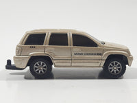 Maisto 1999 Jeep Grand Cherokee Champagne Gold Die Cast Toy Truck SUV Vehicle