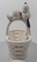 Vintage United Features Syndicate Charles Schulz Peanuts Snoopy 5 1/2" Tall Ceramic White Basket Made in Japan