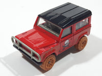 2007 Matchbox Pirate Island Land Rover 90 Red and Black Die Cast Toy Car Vehicle