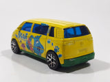 2004 Matchbox Nick Jr Blue's Clues Volkswagen Microbus Yellow Die Cast Toy Car Vehicle