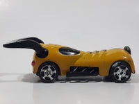 2001 Hasbro Disney Wild Racers Pluto Yellow Die Cast Toy Car Vehicle