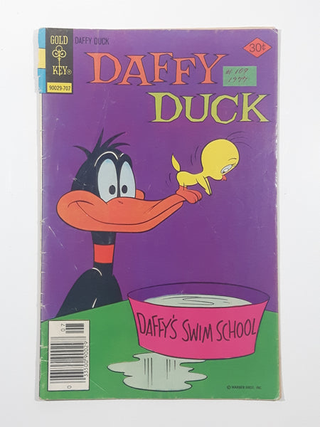 1977 Gold Key Comics Warner Bros. Daffy Duck #109 Daffy's Swim School 30 Cent Comic Book