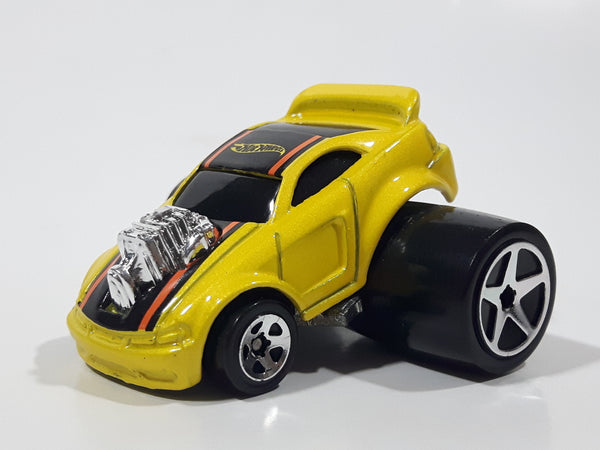 2004 Hot Wheels First Editions Fatbax 04 Mustang GT Yellow Die Cast Toy Car Vehicle