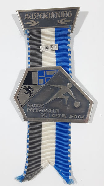 Vintage 1971 Faude Gippingen Switzerland Swiss Auszeichnung Kranz, Preiskegeln SC Larein Jenaz Stone Put Shot Put Steinstossen 4 3/8" Long Grey White Blue Sports Ribbon Medal Award