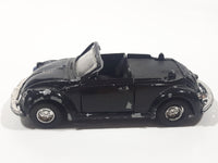 Unknown Brand No. 8602 Volkswagen Beetle Convertible Black 1/35 Scale Die Cast Toy Car Vehicle with Opening Doors Missing Parts