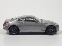 Rare 2008 Matchbox Sports Cars Nissan 350Z Metalflake Silver Die Cast Toy Car Vehicle