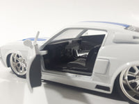 Jada Big Time Muscle No. 91385 1967 Shelby GT-500 White with Blue Stripes 1/32 Scale Die Cast Toy Car Vehicle with Opening Doors