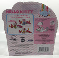 2011 Jada Toys Hello Kitty Rainbow Dream 2 1/2" Tall Toy Figure and Accessories New in Package