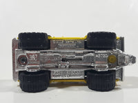 2010 Matchbox Camping Adventure Ford Bronco 4x4 1972 Yellow Die Cast Toy Car Vehicle