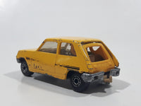 Vintage 1980 Lesney Matchbox Superfast No. 21 Renault 5TL Yellow Die Cast Toy Car Vehicle with Opening Rear Hatch