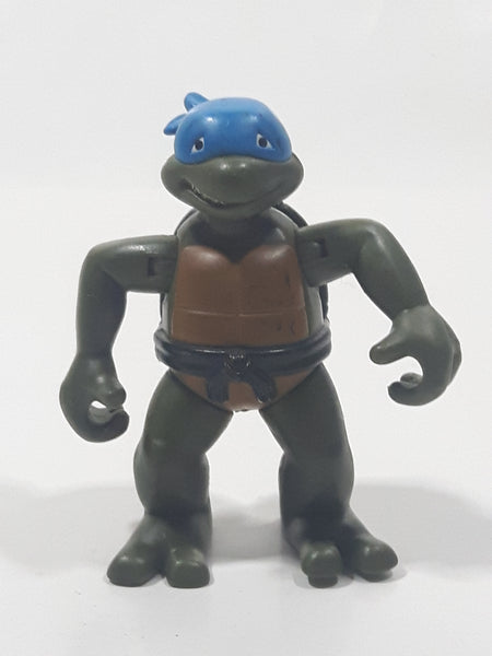 2004 Playmates Mirage Studios TMNT Teenage Mutant Ninja Turtles Leonardo 2 3/4" Tall Toy Action Figure