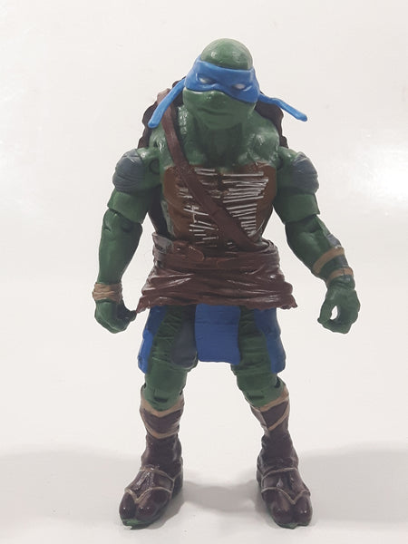 2014 Playmates Paramount Pictures TMNT Teenage Mutant Ninja Turtles Leonardo 4 3/4" Tall Toy Action Figure