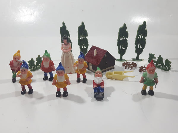 Snow White And The Seven Dwarfs Village Plastic Toy Characters with Trees, Building and Accessories Made in Hong Kong