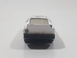Unknown Brand ABS Racing #32 White Die Cast Toy Car Vehicle