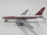 ERTL Air Canada Boeing 767-200 Passenger Jet White Silver Red Die Cast Toy Aircraft Vehicle