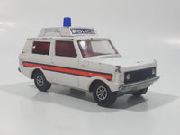 Vintage Corgi Whizz Wheels Vigilant Ranger Rover Ambulance White Die Cast Toy Car Vehicle with Opening Rear Gate