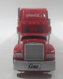 2002 Schutzmarken koffeinhaltig Coca Cola Semi Tractor Trailer Truck Red Plastic Die Cast Toy Car Vehicle