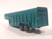 ERTL Farm Country Livestock Trailer Teal Green Die Cast Toy Car Vehicle with Opening Rear Gate