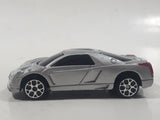 Maisto 2002 Cadillac Cien Concept Silver Die Cast Toy Car Vehicle