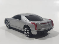Maisto 2002 Cadillac Cien Concept Silver Die Cast Toy Car Vehicle