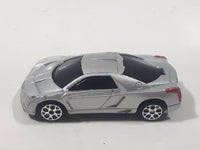Maisto 2002 Cadillac Cien Concept Silver Die Cast Toy Car Vehicle