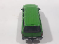2010 Matchbox Construction 2000 Chevrolet Suburban Green Die Cast Toy Car Vehicle