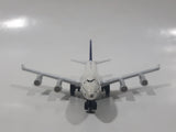 2009 Matchbox Lufthansa Boeing 747-400 Jumbo Passenger Jet Airplane White Die Cast Toy Car Vehicle