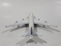 2009 Matchbox Lufthansa Boeing 747-400 Jumbo Passenger Jet Airplane White Die Cast Toy Car Vehicle