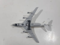 2009 Matchbox Lufthansa Boeing 747-400 Jumbo Passenger Jet Airplane White Die Cast Toy Car Vehicle