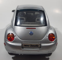 Maisto Volkswagen New Beetle Silver 1/18 Scale Die Cast Toy Car Vehicle with Opening Doors Hood and Hatch