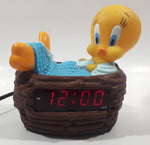 1996 Warner Bros. Looney Tunes Westclox Tweety Bird Cartoon Character In Bath Tub Alarm Clock Collectible