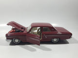 Maisto 1964 Ford Fairlane Thunderbolt Red 1/24 Scale Die Cast Toy Car Vehicle with Opening Doors and Hood