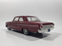 Maisto 1964 Ford Fairlane Thunderbolt Red 1/24 Scale Die Cast Toy Car Vehicle with Opening Doors and Hood