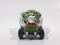 Maisto Pipester Green Die Cast Toy Car Vehicle