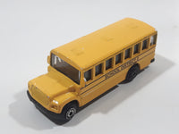 2010 Maisto Fresh Metal School District 2 School Bus Yellow Die Cast Toy Car Vehicle