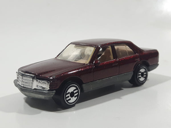 1994 Hot Wheels Mercedes 380 SEL Metalflake Dark Red Die Cast Toy Luxury Car Vehicle