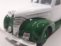 Lledo Promotional Model Eat Krispy Kreme Doughnuts 1939 Chevrolet Delivery Truck White Die Cast Toy Car Vehicle