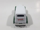 Lledo Promotional Model Eat Krispy Kreme Doughnuts 1939 Chevrolet Delivery Truck White Die Cast Toy Car Vehicle