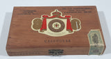 Vintage Royal Jamaica Casanovas 6 1/4" Hinged Wooden Cigar Box