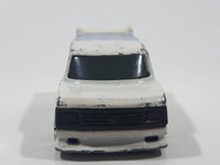 1986 Matchbox Ford Super Van II White Die Cast Toy Car Vehicle