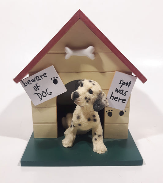 Vintage Berkeley Designs Doggie In The Window Dog House Shaped Wind Up Musical Box