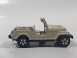 Vintage 1981 ERTL Dukes of Hazzard Daisy Duke's Jeep White Cream Die Cast Toy Car Vehicle 1/64 Scale