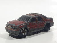 Maisto 2002 Chevrolet Avalanche Truck Dark Red Die Cast Toy Car Vehicle