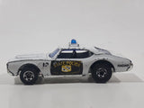 Vintage 1977 Hot Wheels Olds 442 Police Cruiser White Die Cast Toy Car Vehicle BW Hong Kong