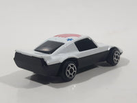 Global Way International 931 H931 White Die Cast Toy Car Vehicle