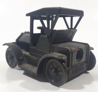 Vintage Miniature 1917 Ford Model T Classic Car Metal Pencil Sharpener Doll House Furniture Size