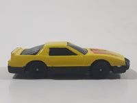Unknown Brand 105 Yellow Die Cast Toy Car Vehicle
