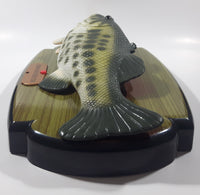 RARE 1999 USA Item No. 1008 "Singing Sam River Fish" Singing Moving Bass Fish On Plastic Plaque WORKING